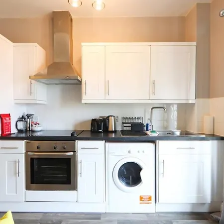 One Bedroom Flat Near Temple Meads Bristol